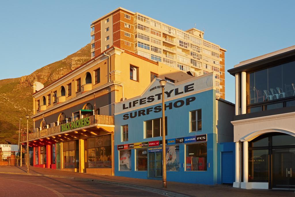Surferscorner Self Catering Apartments Muizenberg Esterno foto