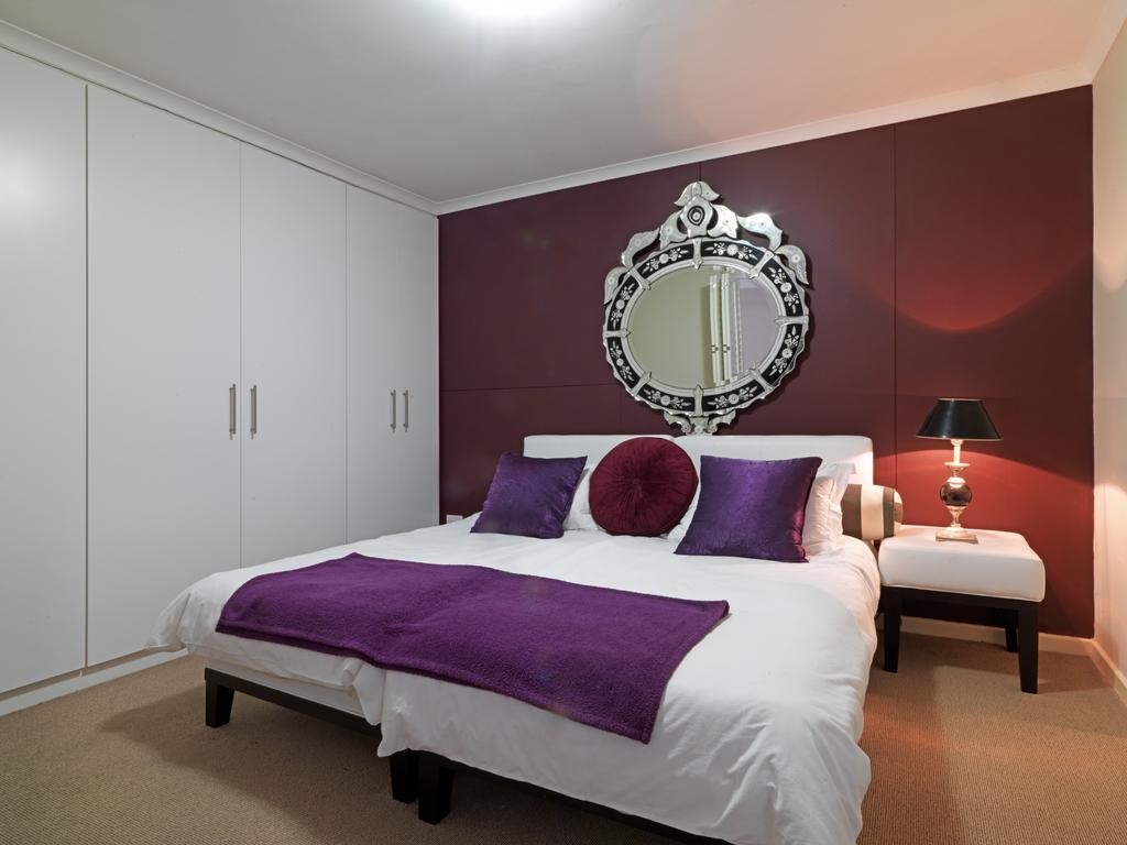 Surferscorner Self Catering Apartments Muizenberg Esterno foto